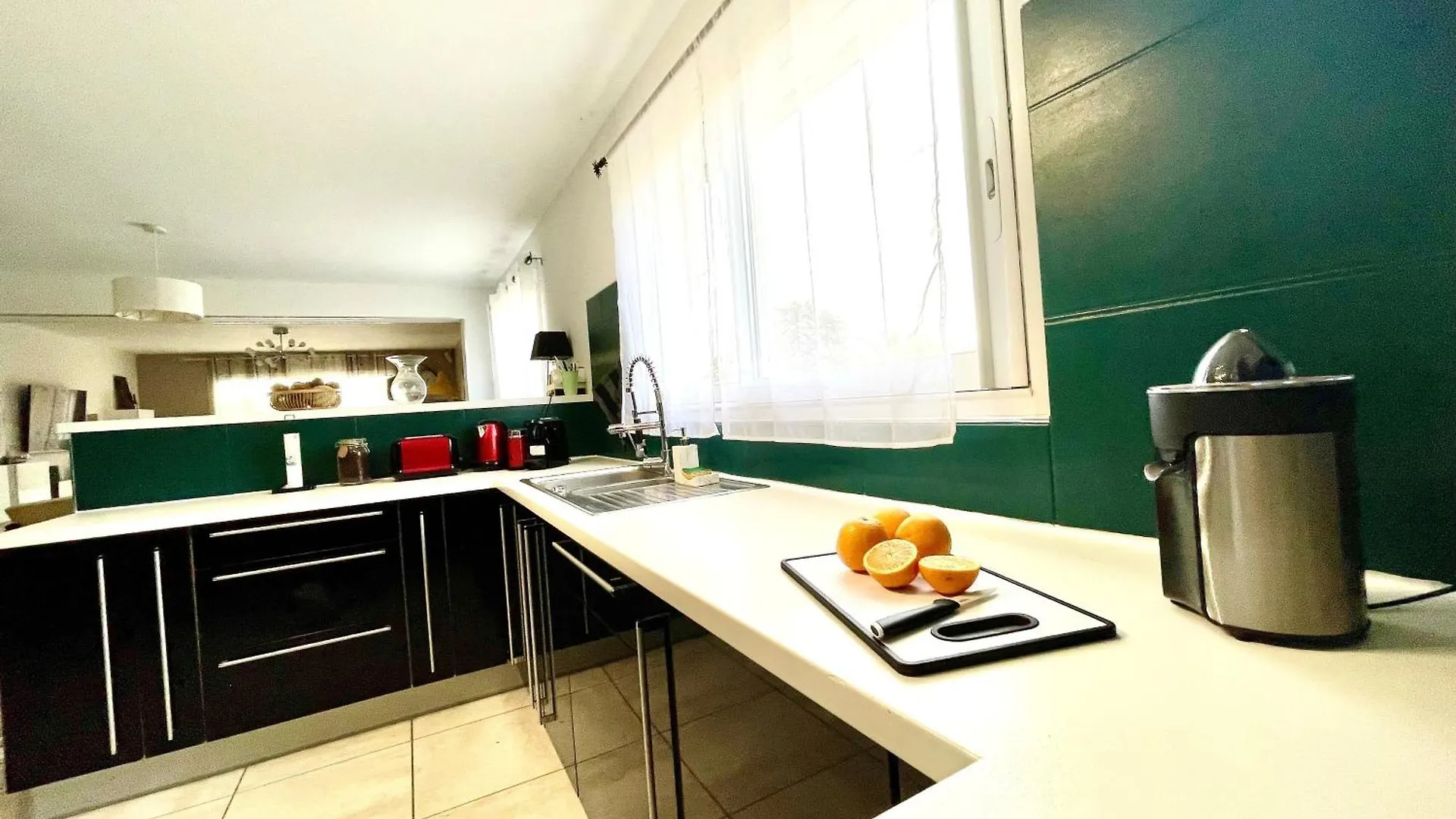 Private Swimming Pool & Jacuzzi Magnifique Villa Provencale Livron-sur-Drome France