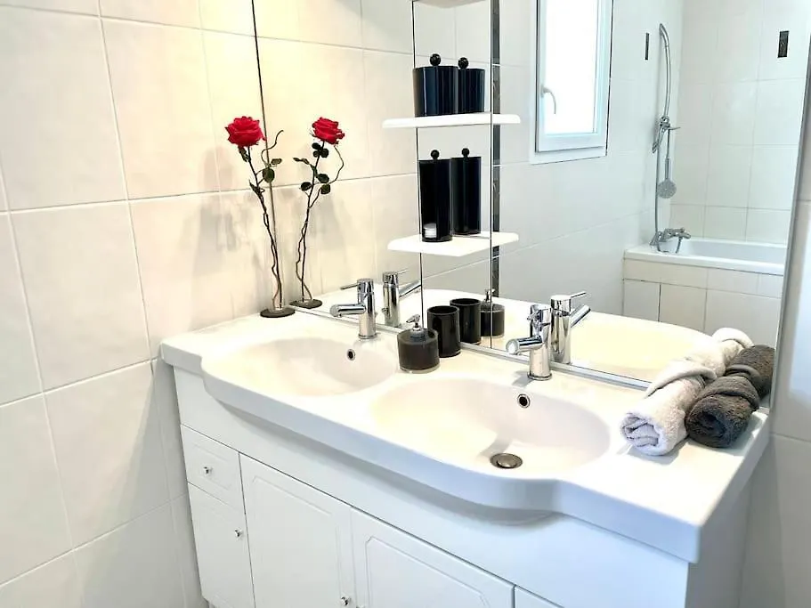Private Swimming Pool & Jacuzzi Magnifique Villa Provencale Livron-sur-Drome France